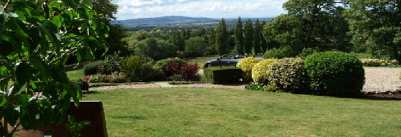 Hillside Lodge Broadway facilities